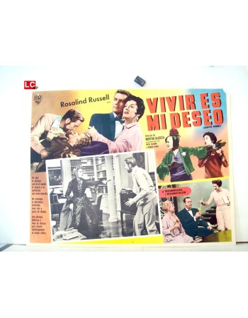 AUNTIE MAME