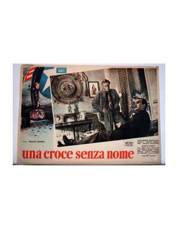 UNA CROCE SENZA NOME