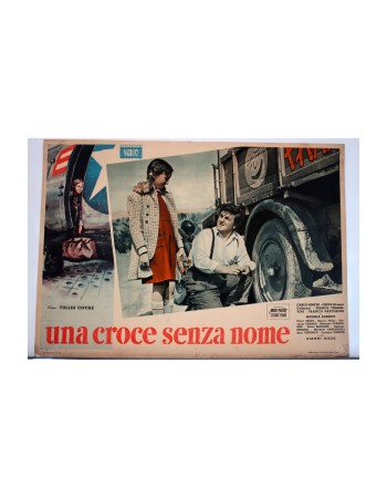 UNA CROCE SENZA NOME