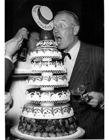 MAURICE CHEVALIER