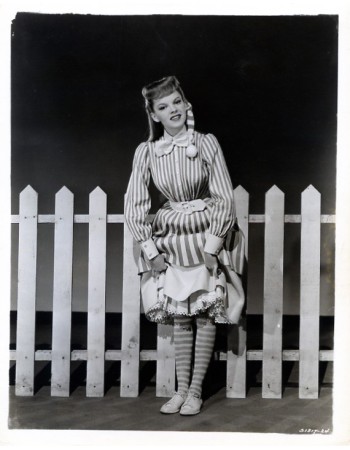 JUDY GARLAND