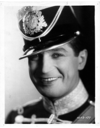 MAURICE CHEVALIER