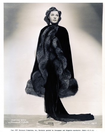 MARTHA RAYE