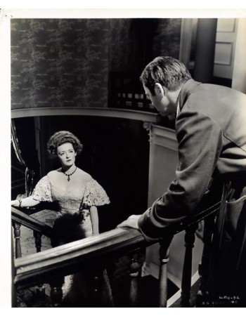 BETTE DAVIS