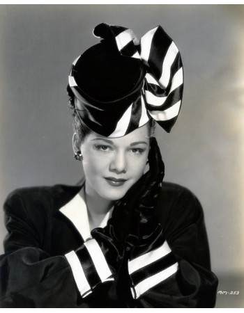 MARIA MONTEZ