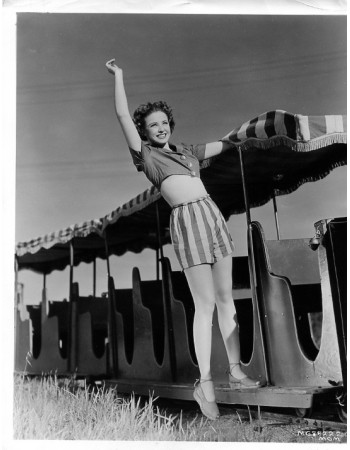 LARAINE DAY