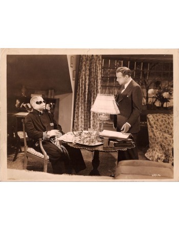 THE INVISIBLE MAN