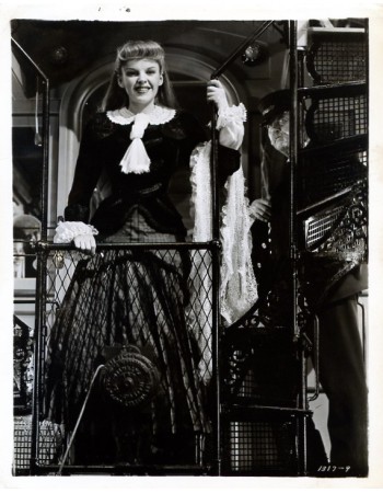 JUDY GARLAND