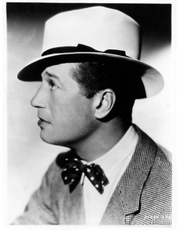 MAURICE CHEVALIER