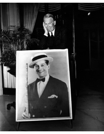 MAURICE CHEVALIER