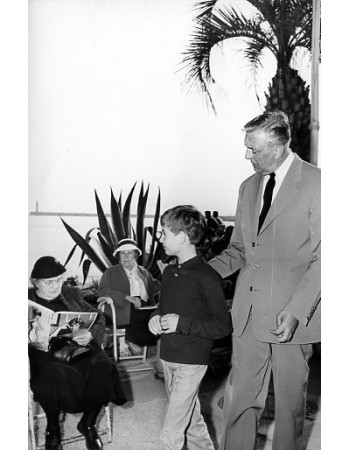 JACQUES TATI