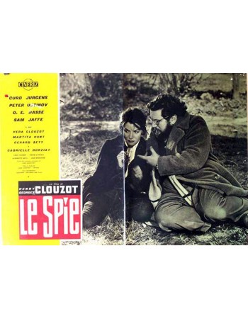 LES SPIONS
