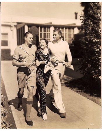 JOHNNY WEISSMULLER / BENITA HUMP