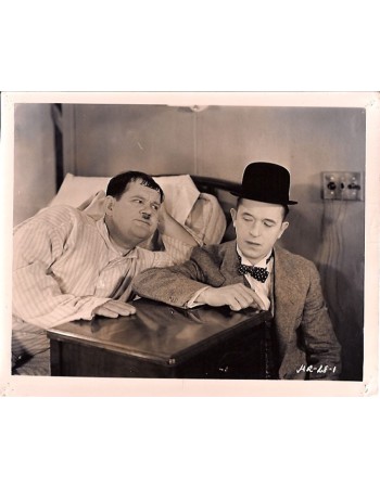 STAN LAUREL / OLIVER HARDY