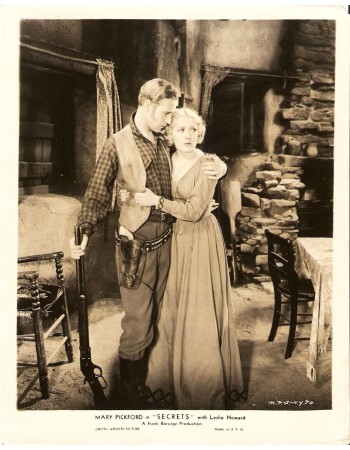 LESLIE HOWARD / MARY PICKFORD