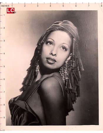 JOSEPHINE BAKER