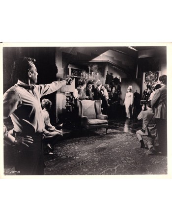 PETER FINCH / KIN NOVAK
