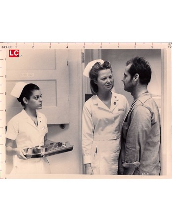 ONE FLEW OVER THE CUCKOO'S NEST