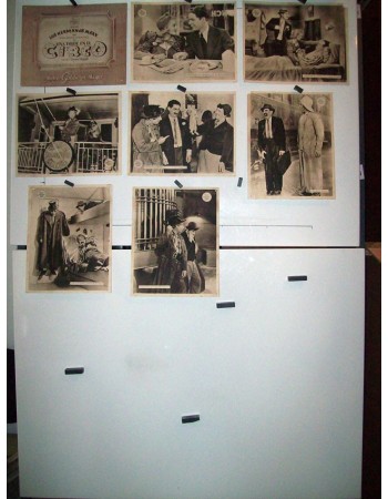 AT THE CIRCUS