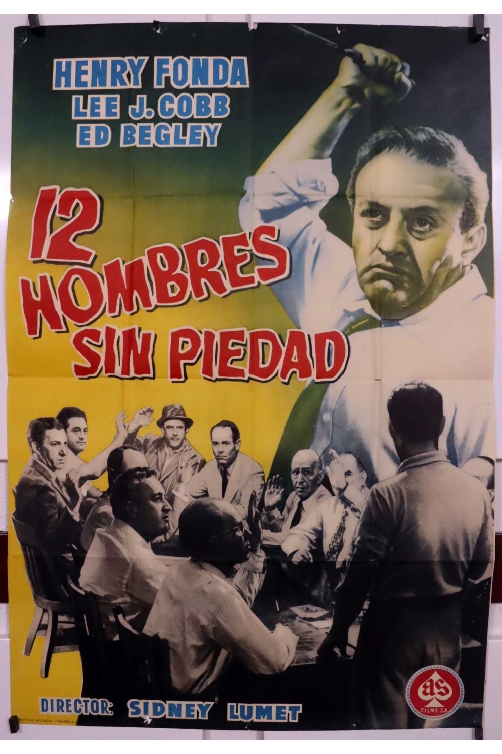 12 ANGRY MEN