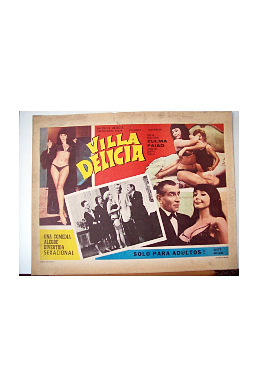Villa Delicia: playa de estacionamiento, música ambiental