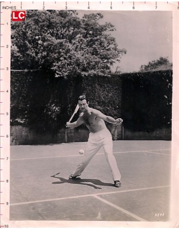 ROBERT TAYLOR