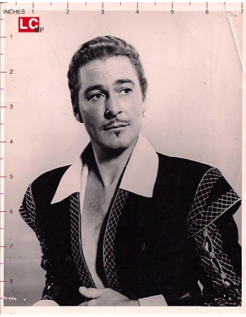 ERROL FLYNN