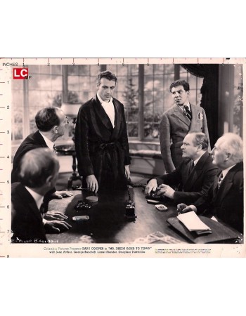 MISTER DEEDS GOES TO TOWN
