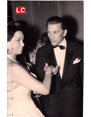 KIRK DOUGLAS