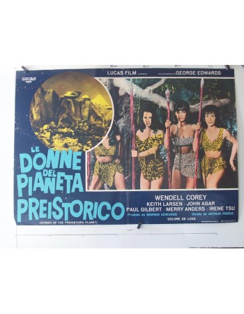 WOMEN OF THE PREHISTORIC PLANET