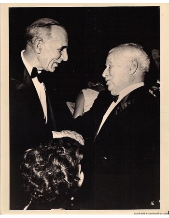 CHARLES CHAPLIN