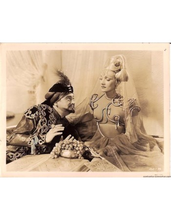 MARLENE DIETRICH