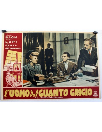 LUOMO DAL GUANTO GRIGIO
