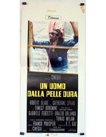 UN UOMO DALLA PELLE DURA