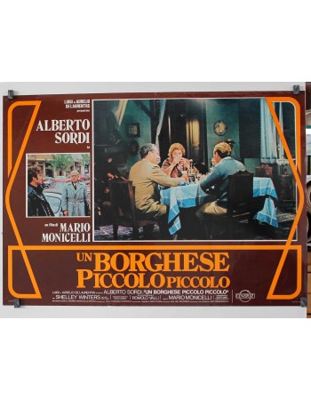 Un borghese piccolo piccolo