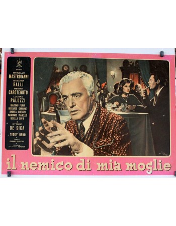 IL NEMICO DI MIA MOGLIE