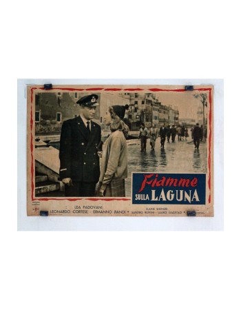FIAMME SULLA LAGUNA