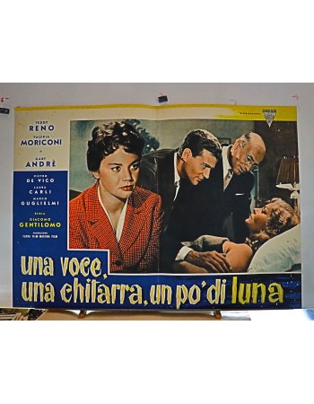 UNA VOCE UNA CHITARRA UN PO'DI LUNA
