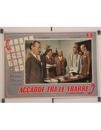 ACCADE TRA LE SBARRE