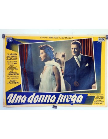 UNA DONNA PREGA