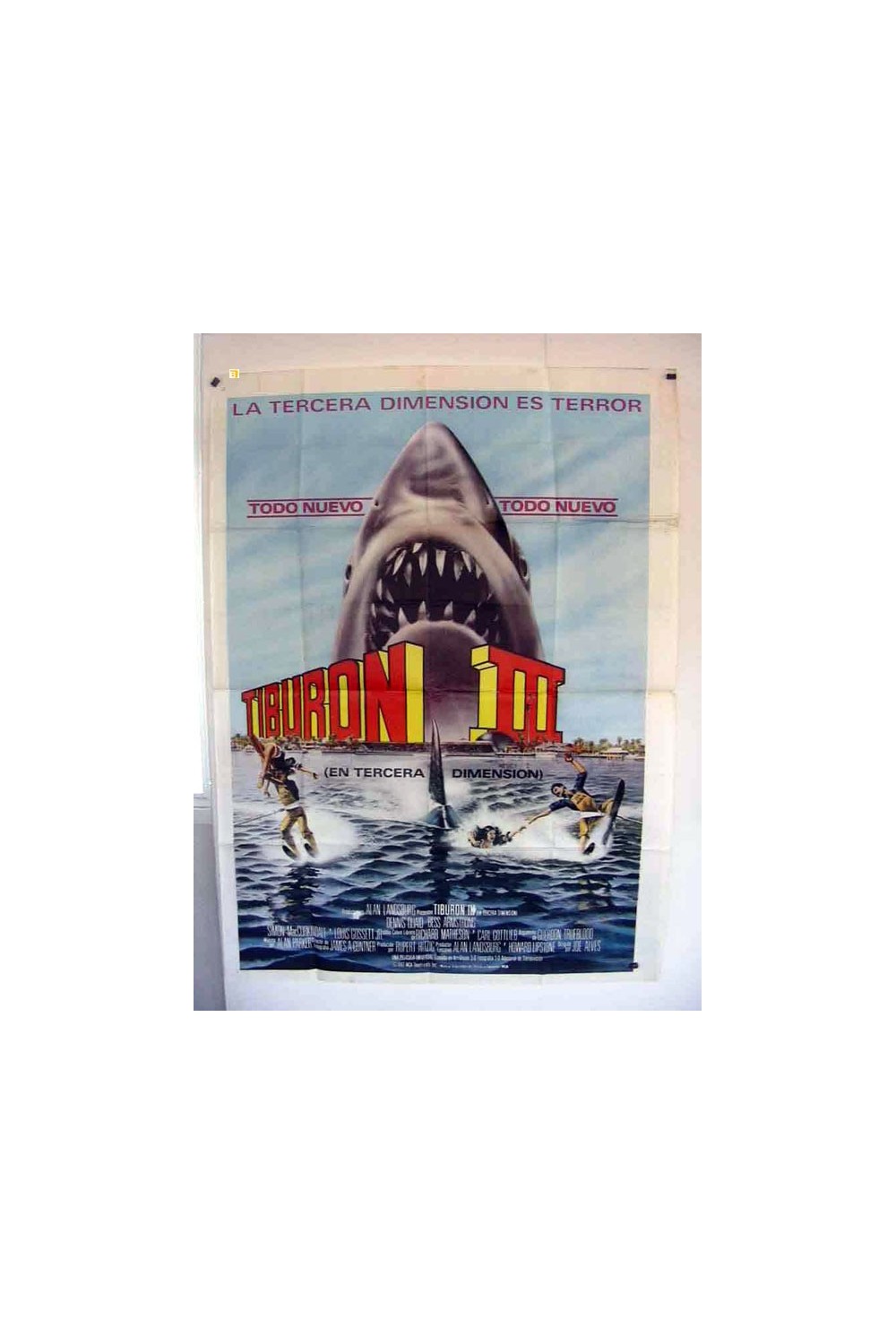 JAWS 3-D
