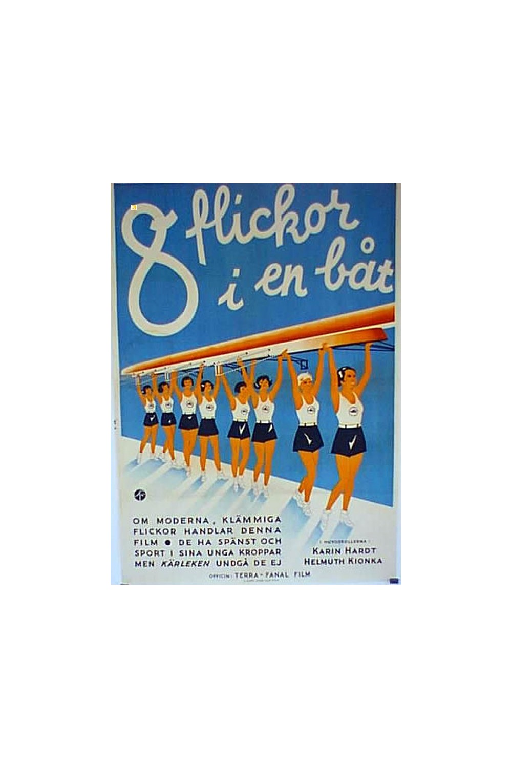 ACHT MÄDELS IM BOOT