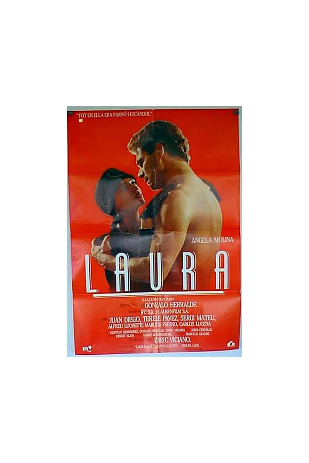 LAURA, DEL CIELO LLEGA LA NOCHE