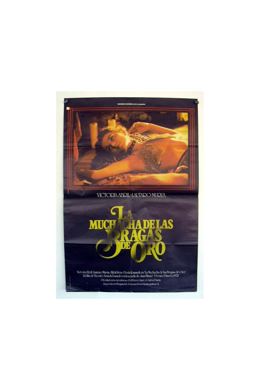 LA MUCHACHA DE LAS BRAGAS DE ORO