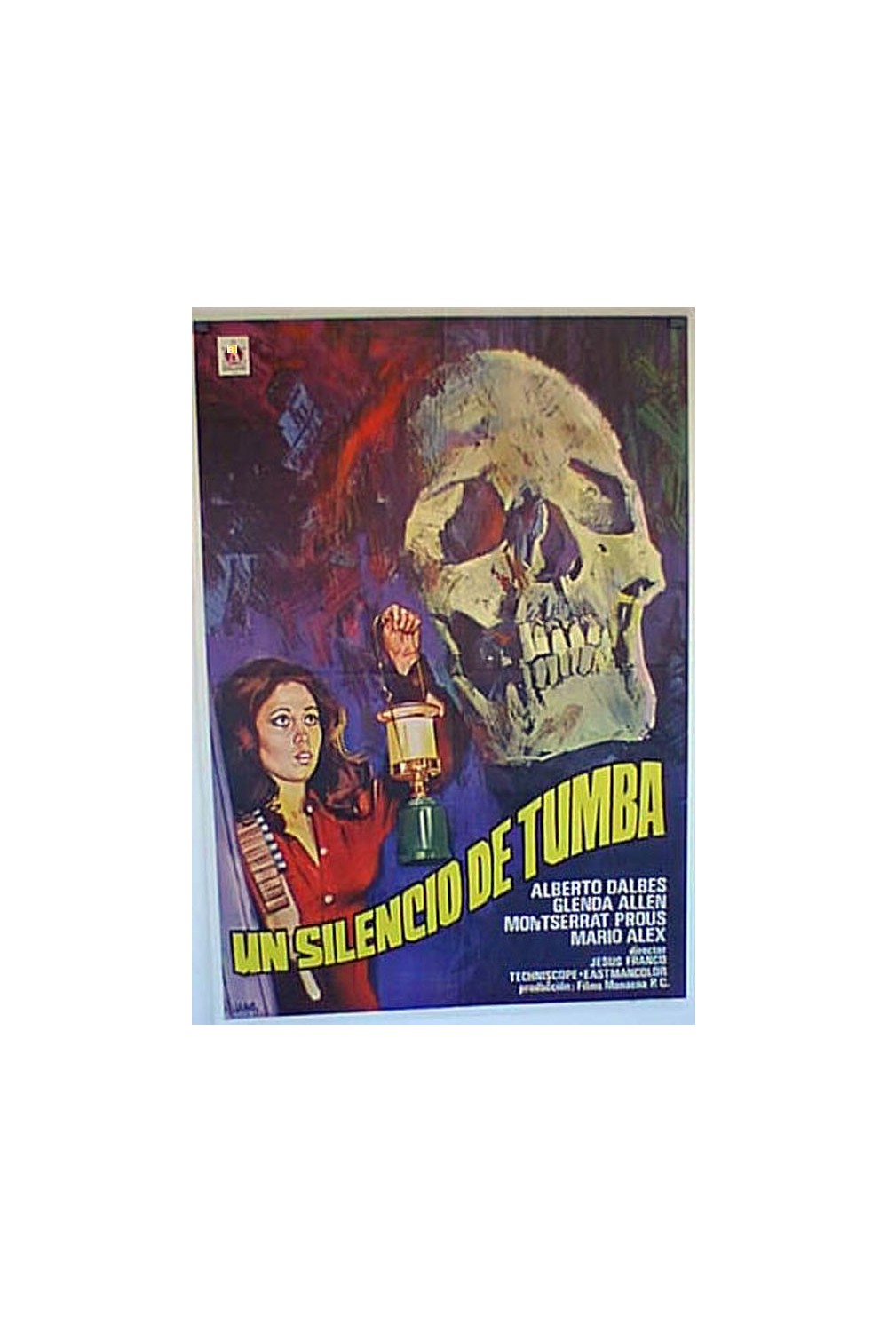 UN SILENCIO DE TUMBA