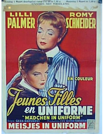 MADCHEN IN UNIFORM