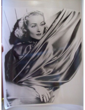 CAROLE LOMBARD