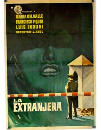 LA EXTRANJERA
