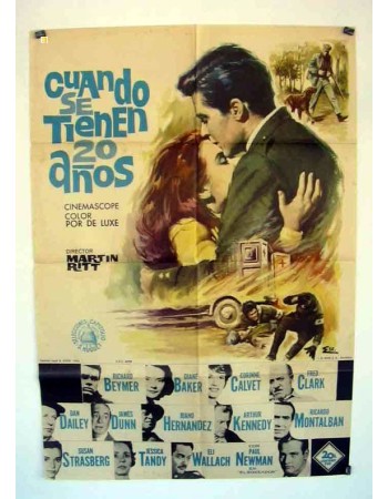 HEMINGWAY´S ADVENTURES OF A YOUNG MAN