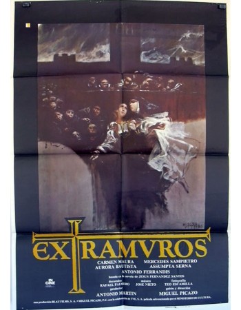 EXTRAMUROS